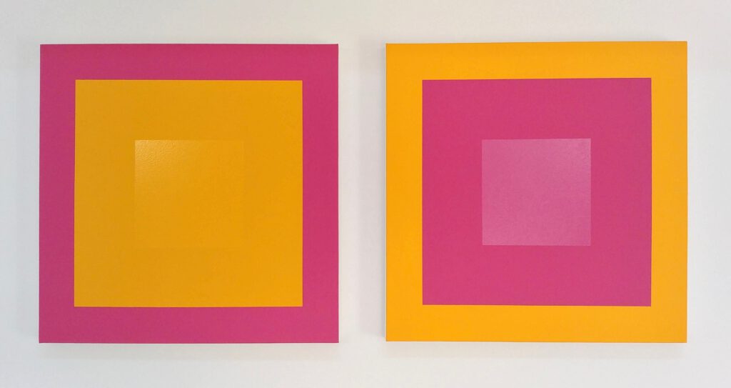 (orange/rose, orange, rose/orange, rose) - Diptyque Acrylique mate et huile brillante sur toile - 50 x 50 x 4 cm chaque élément - 2023, Galerie Floss & Shultz